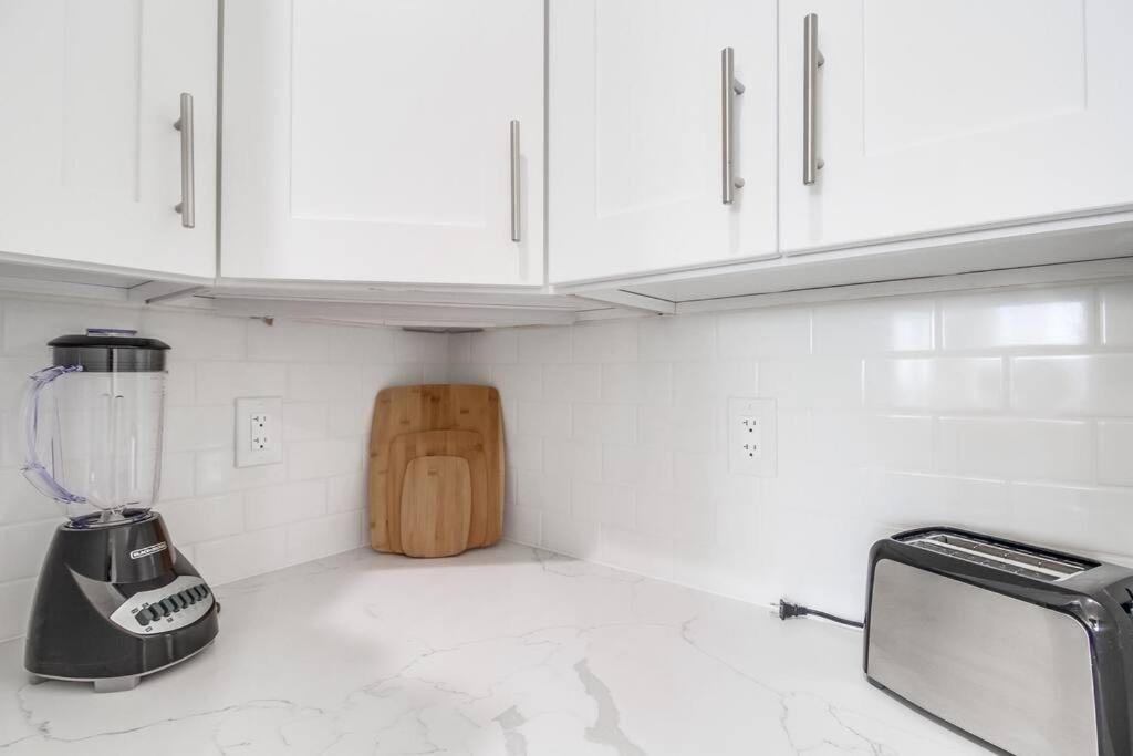 Park Blvd Paradise 303 King Bed With A Private Spa San Diego Bagian luar foto