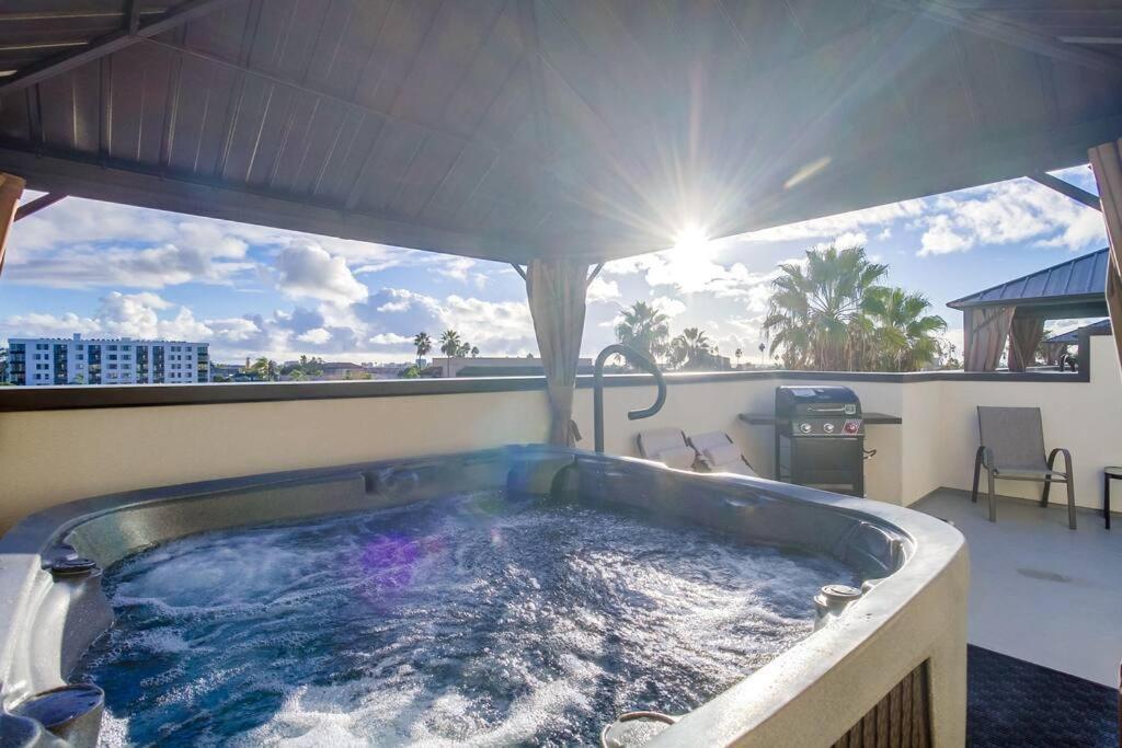 Park Blvd Paradise 303 King Bed With A Private Spa San Diego Bagian luar foto