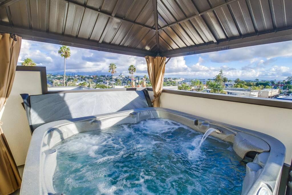 Park Blvd Paradise 303 King Bed With A Private Spa San Diego Bagian luar foto