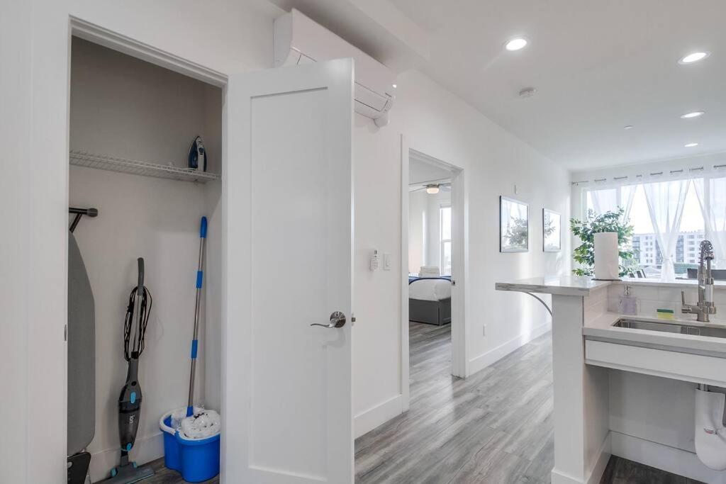 Park Blvd Paradise 303 King Bed With A Private Spa San Diego Bagian luar foto